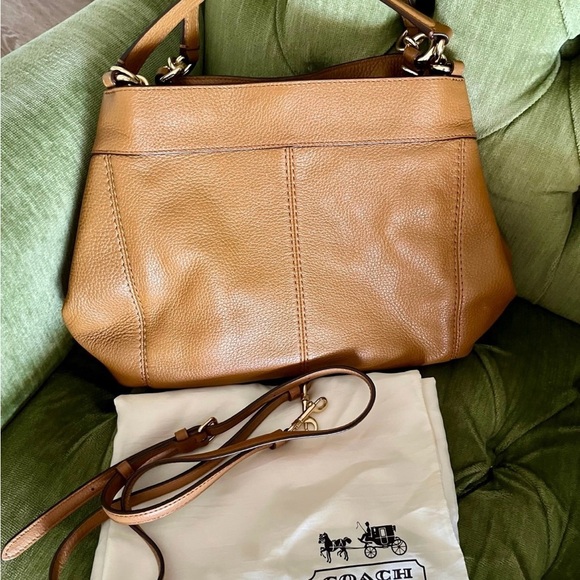 NWOT Tan Leather Coach Purse - Picture 2 of 5